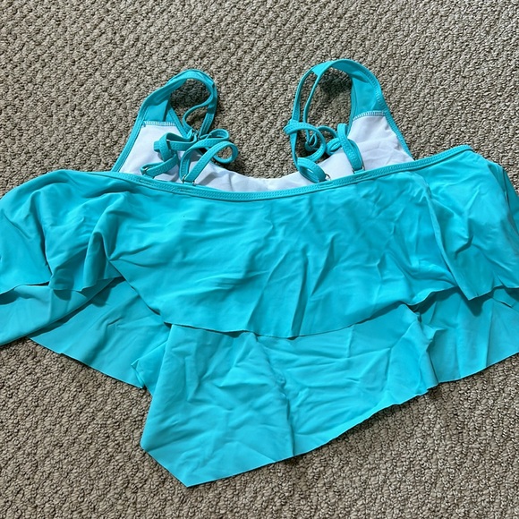 Bikini top size 1x - Picture 2 of 3